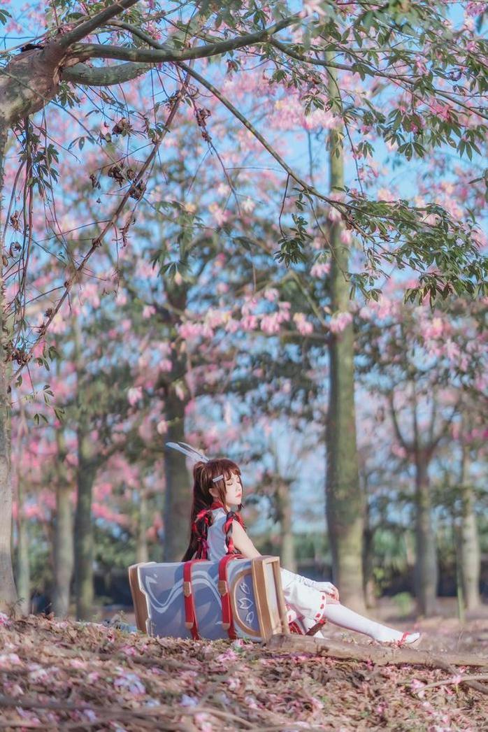精美桜桃喵的微博照片，代表cos界的顶尖之作。