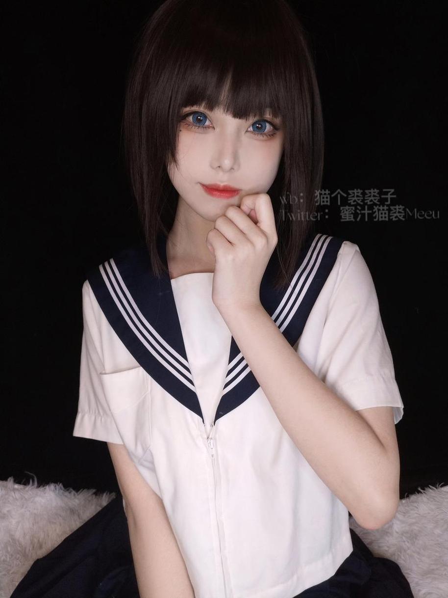 蜜汁猫裘微博早期图片，集结魅惑巫女cosplay，尽显风情韵味