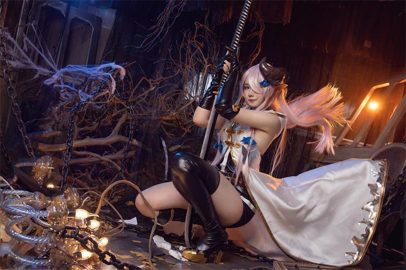 麻花酱图包：经典cosplay作品的超高清原图